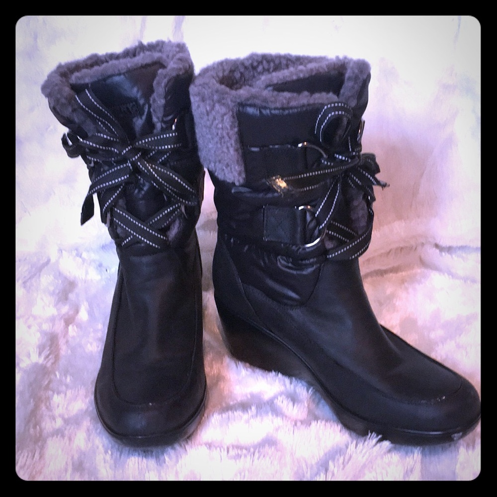 Sperry Snow Boots Sz 6.5